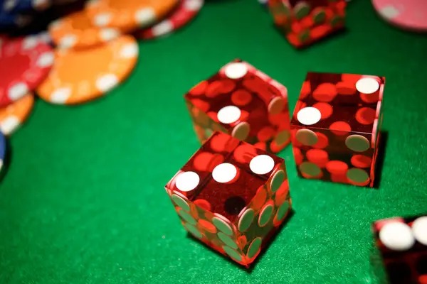 VIP Club member accessing dedicated live-dealer table on runcing77